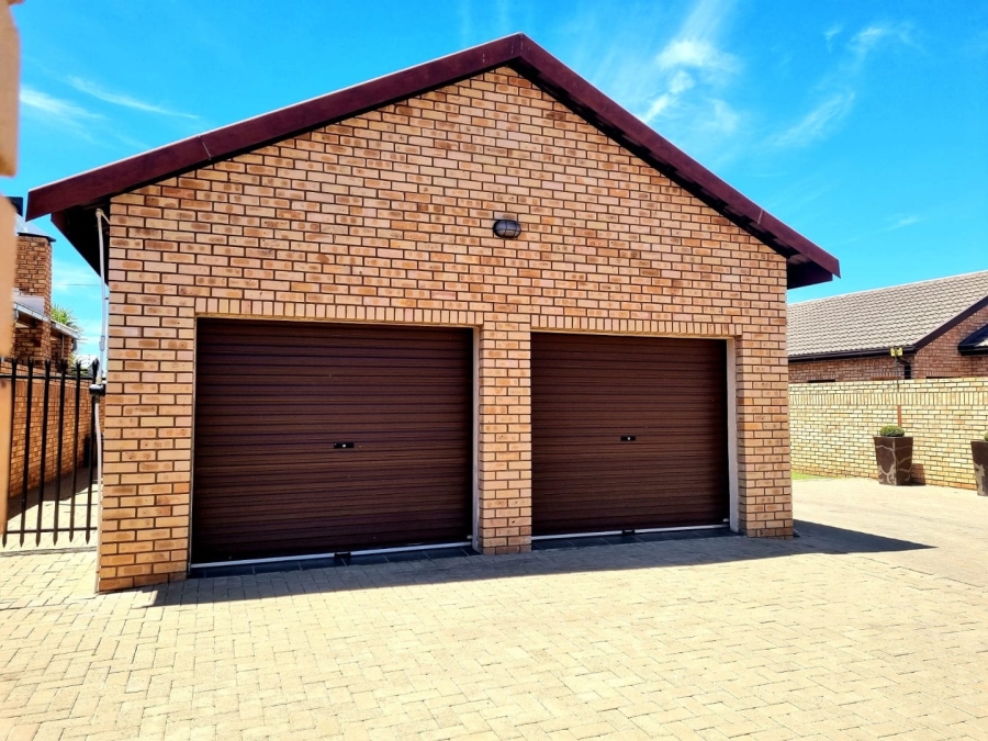 3 Bedroom Property for Sale in Cassandra Northern Cape